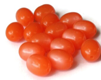 15 12mm Orange Oval Beads Vintage Lucite Beads Moonglow Lucite Bead Loose Beads New Old Stock Beads Plastic Beads Acrylic Beads