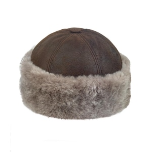 Women&#39;s Shearling Leather Beanie Fur Hat Handmade from Genuine Sheepskin Leather