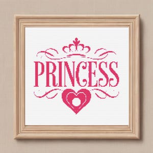 Schema punto croce principessa rosa-disegno ricamo reale-schema tipografico elegante-disegno affascinante per bambine-testo principessa in rosa punto croce