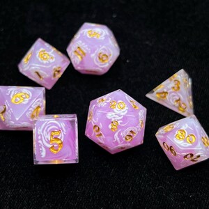 Souvenirs anciens - jeu de dés dnd tranchants en résine fait main, d&d, donjons et dragons, dés RPG, dés TTRPG