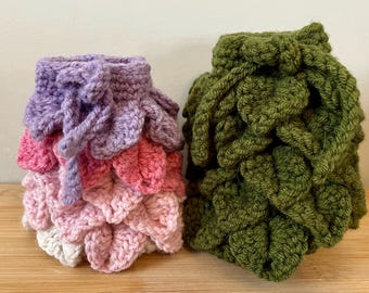 Crochet Dragon scale pouch for D&D dice, or anything else! - Pick one
