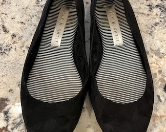 Kelly & Katie Black Slip-ons, size 6.5 M