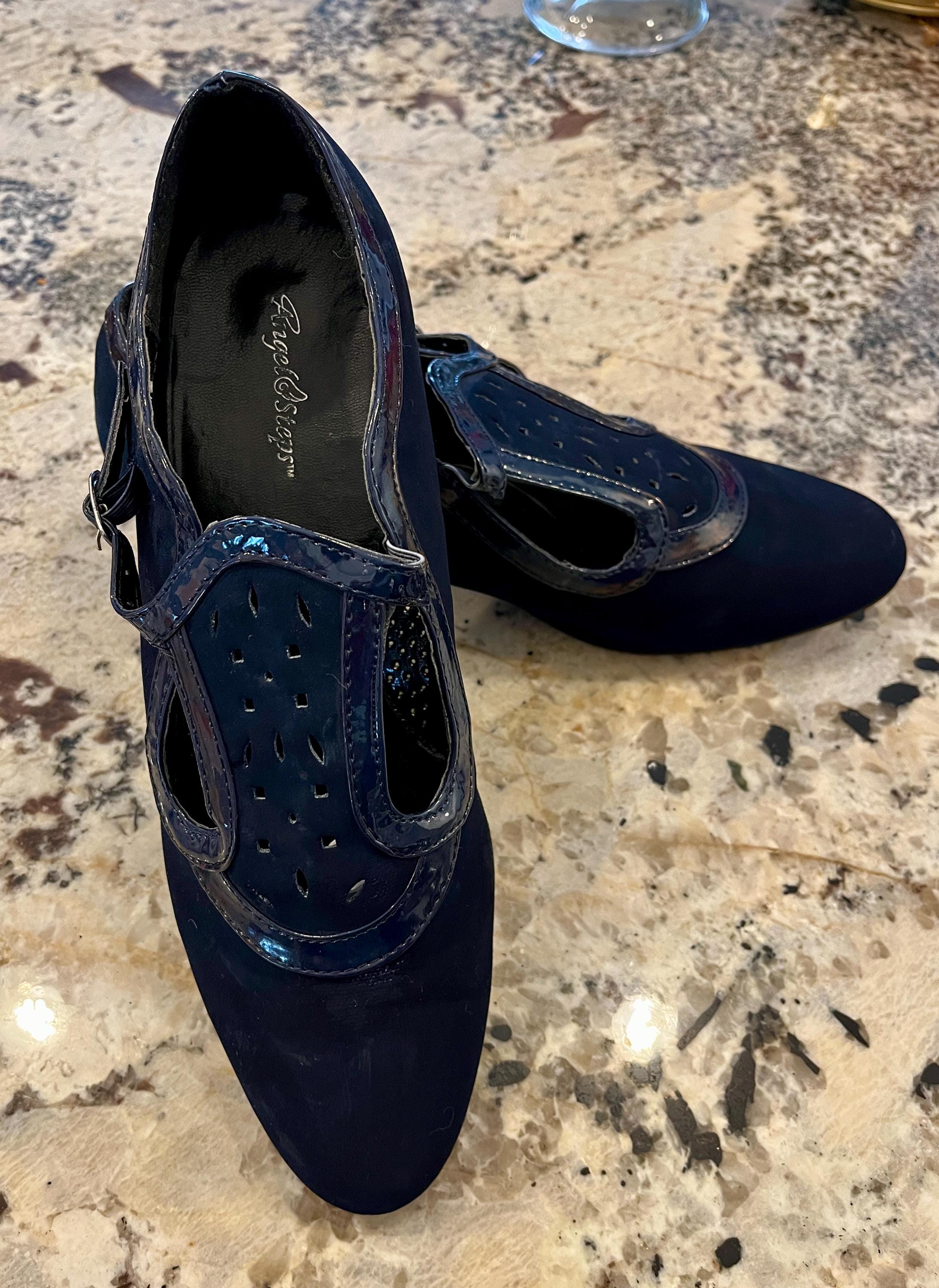 dark blue women's dress shoes Navy Women Boy Stacees Black A-line Prom US Size:US10 The Eva features a