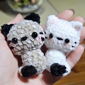 Mini Kitten Crochet Pattern – Tiny Cat Amigurumi PDF (Beginner Friendly, US Terms)