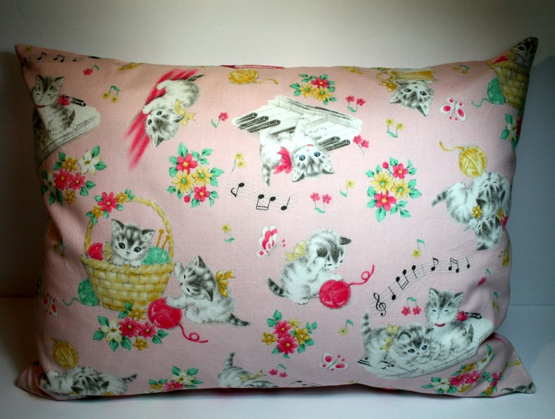 LAST ONE 12X16 Travel Pillowcase ~ Adorable Retro Musical Cats in Pink Cat Lover Gift Birthday