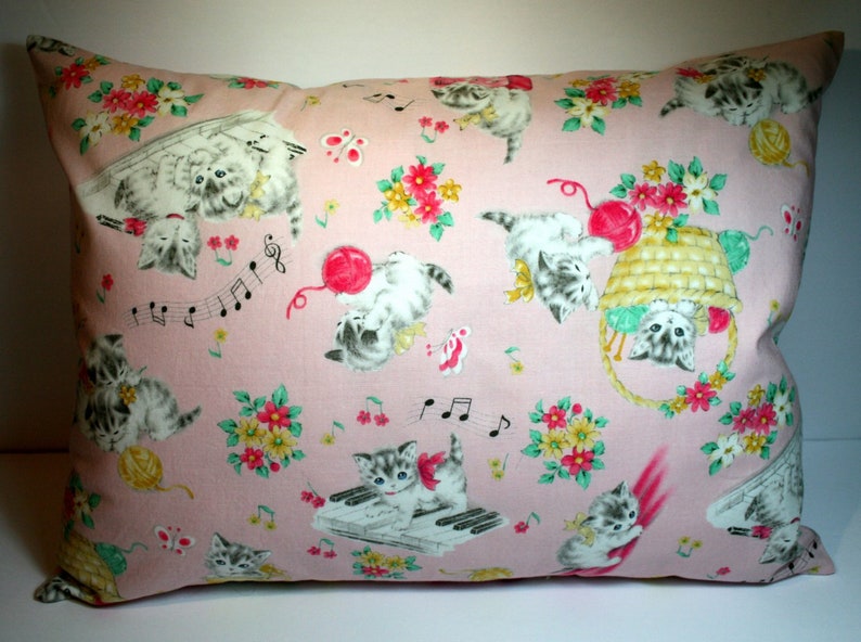 LAST ONE 12X16 Travel Pillowcase ~ Adorable Retro Musical Cats in Pink Cat Lover Gift Birthday