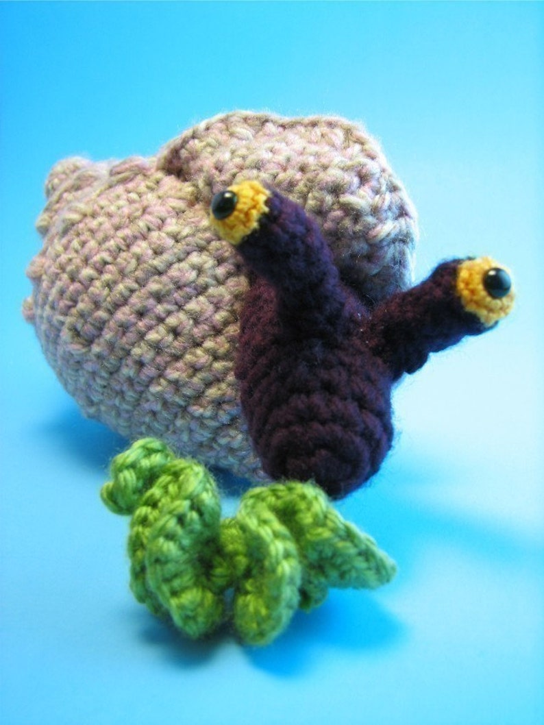 Conch Snail Amigurumi PDF crochet pattern image 1