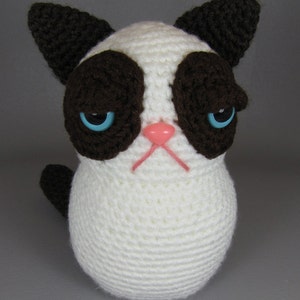 Grumpy Kitty PDF amigurumi crochet pattern image 4