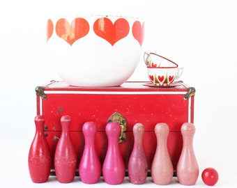 Vintage Heart Bowl, Kaj Franck Enamel Heart Bowl, Red and White