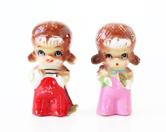 Vintage Kitschy Garden Girls, Retro Kitsch, Kitschy Figurines, Vintage Home Decor, Kitschy Home Decor, Retro Style