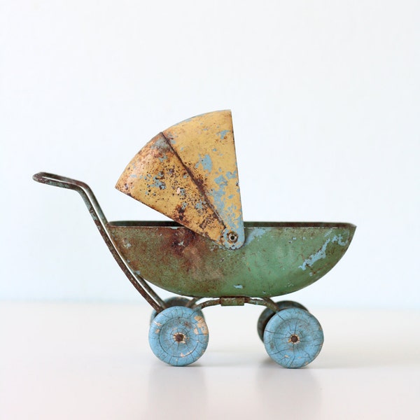 Vintage Toy Doll Carriage