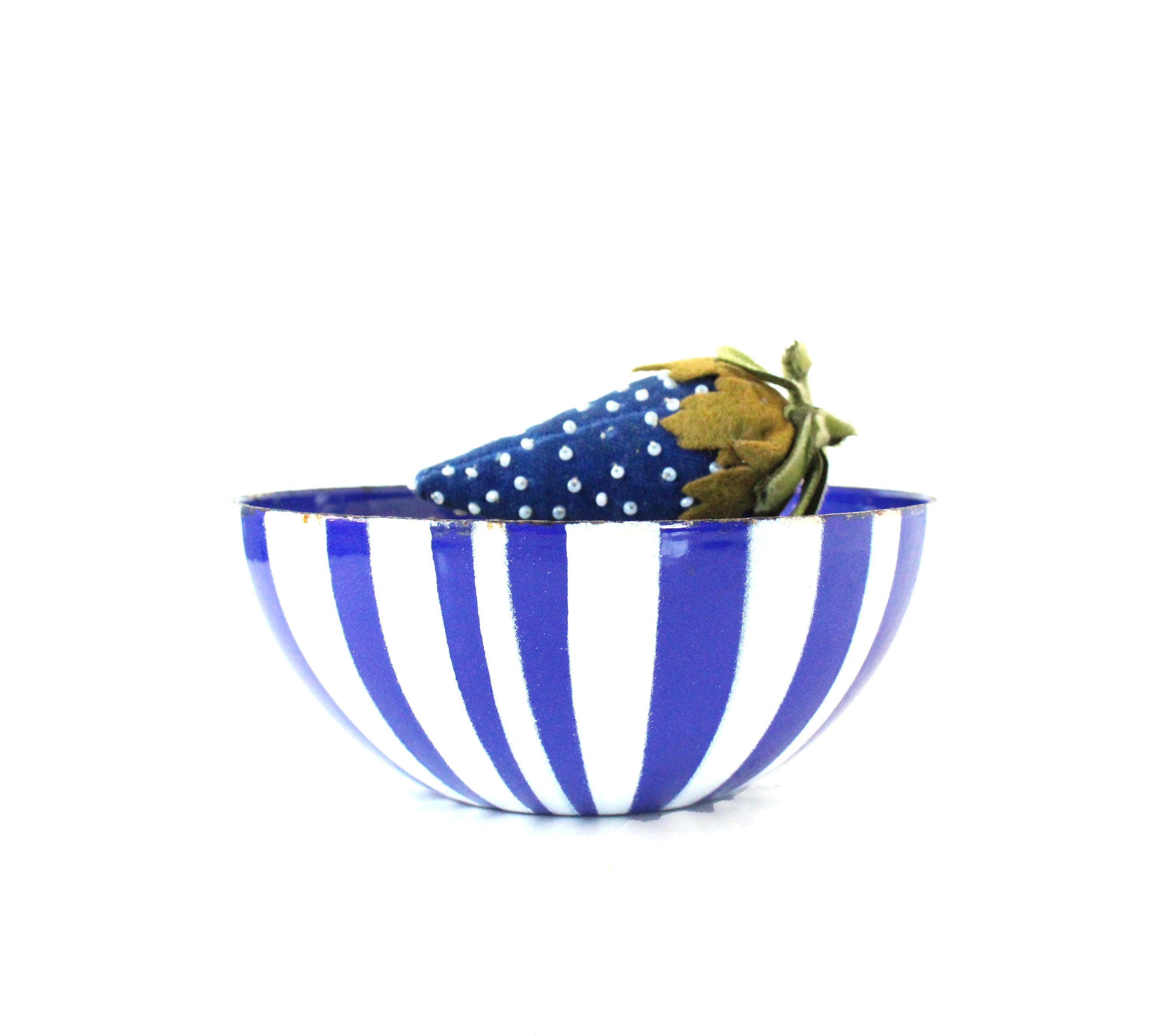 Catherine Holm ストライプボウル 20cm Vintage Cathrineholm Enamel Bowl: Blue and White Stripes, Retro