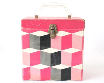 Caja para discos Vintage Platterpak: Estuche de almacenamiento rosa y negro de estilo moderno.