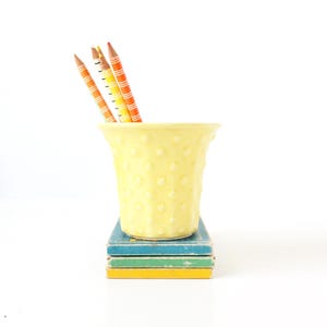 Vintage McCoy Dot Planter, Ceramic Floral Planter, Yellow Dots, McCoy Pottery, Cottage Core, Vintage Home Decor