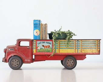 Vintage Farm Truck,  Lazy Day Farms Toy Truck, Marx