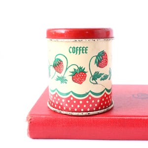Vintage Strawberry Coffee Tin, Miniature Coffee Canister, Toy Strawberry Tin, Vintage Strawberries, Vintage Kitchen, Cottage Core, Tiny Tin