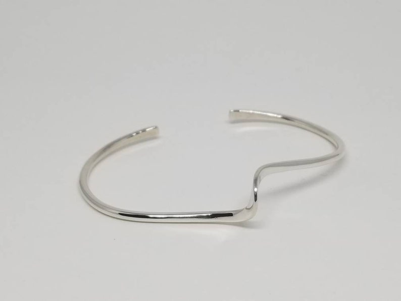 Classic sterling cuff bracelet with a twist image 1