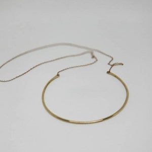 Brass circle necklace with 22 chain image 4