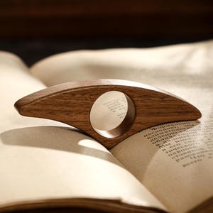 Wooden Thumb Page Holder, Wooden Book Page Holder, Gift For Bookworms, Gift For Book Lovers, Book Accessories, Page Spreader, Birthday Gift