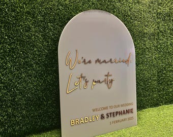Custom Bridal Shower Sign, Acrylic Welcome Sign, Frosted Wedding Sign, Perfect Bridal Shower Gift for the Bride