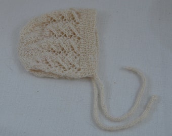 Hand-knit baby superwash wool hat, 3-6 month