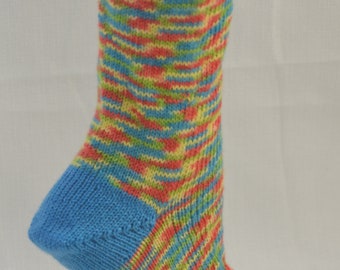 Hand-knit woman's wool socks, size 7-9