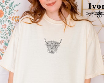 Embroidered Scottich Cow Tshirt, Farm Animal Shirt, Bull Cottagecore Shirt, Bull Shirt, Cottage Core, Aesthetic Shirt, Cow T-shirt, Farm Tee