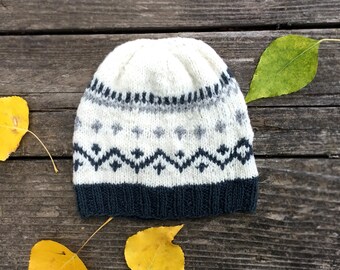 Beanie Hat Hand Knitted Fair Isle Organic Yarn White Gray Black