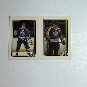 1987 Mini cartes de hockey O-Pee-Chee n° 215 Dave Taylor et Esa Tikkanen n° 83