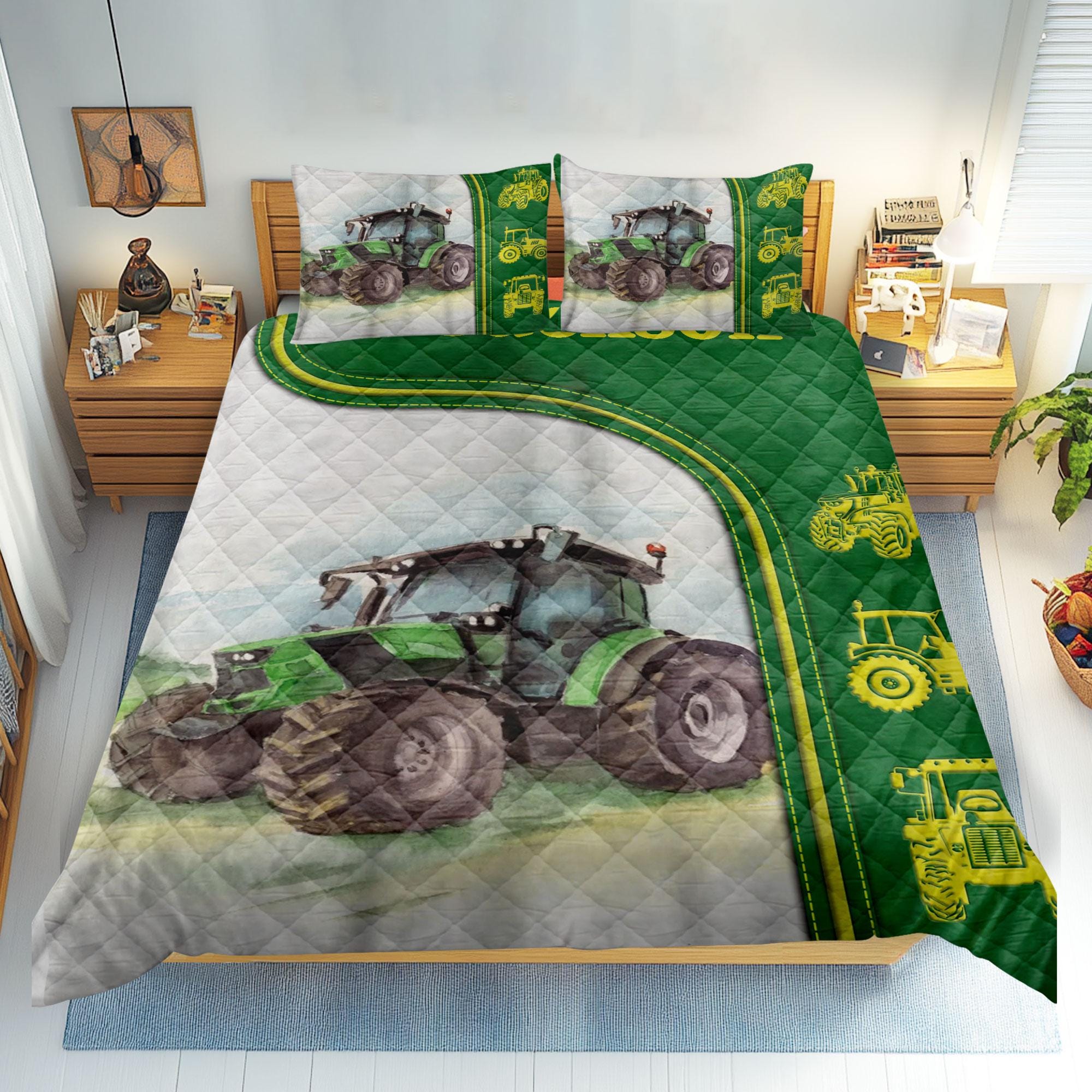 Personalized Tractor Quilt Set, Farm Tractor Quilt Blanket & Pillowcases, Custom Name Quilt Bedding Set, Gift for Farmer, Grandpa, Dad