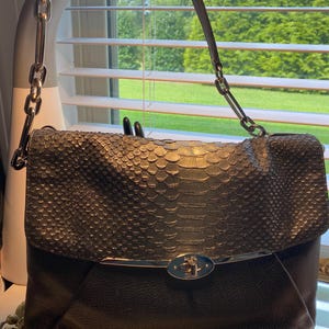 GORGEOUS Vintage Coach Madison Black and Silver Python Shoulder Bag~Estate