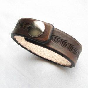 Narrow Leather Bracelet / Wristband Brown w Tooled Feathered Design image 5