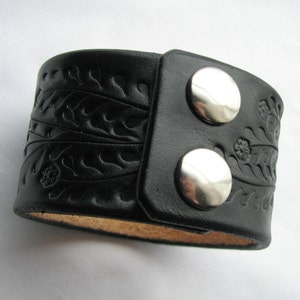 Wide Black Leather Cuff / Bracelet w Floral Vine HandCrafted Wristband Veg Tanned Leather for Men or Women Top Seller image 4