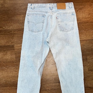 Vintage 1980s Levi&#39;s 505 Regular Fit Straight Leg Jeans Distressed Men&#39;s 34&quot;x30&quot; Made in USA Light Blue Wash