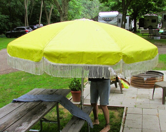 Vintage 1974 Patio Umbrella Yellow & Floral Scallop FRINGE Etsy