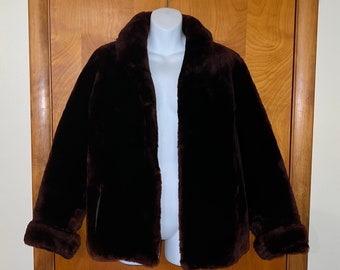Vintage 1950’s Mouton shaved lambs FUR Coat Cape Jacket Brown Women’s Sz M Hollywood Glam VLV