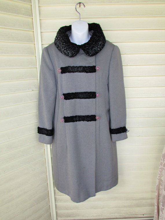 Vintage 1950's Wool Coat Grey Black Curly Persian