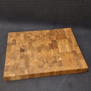 Handcrafted Oak Cutting Board | End-Grain Wood Board | Knife-Friendly Cutting Board | Durable Oak Butcher Block | Kitchen Board |25x35x3.5
