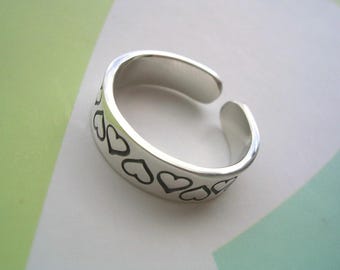 Sterling Silver Heart Patterned Toe Ring - Argentium Silver