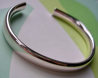 Sterling Silver Torque Bangle - Solid Silver - Men/Unisex - Size Medium