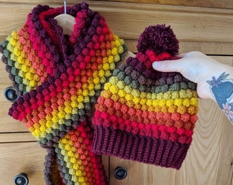 Autumn bobble hat and scarf PATTERN + Strawberry Latte colour recipes.