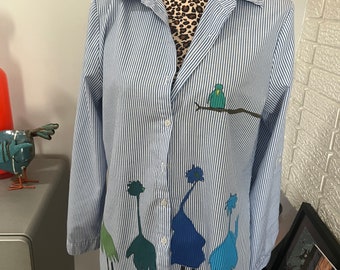 Shirt - Hand-Painted -Bird Shirt - Everyone one was watching each other except for Calvin who was napping in his nest. Size Large