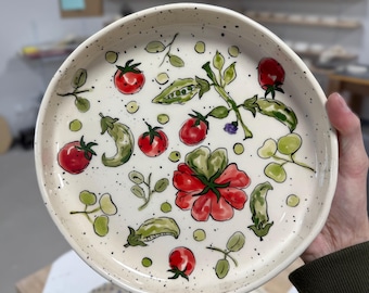 Groenteserveerbord van steengoed, handgeschilderd aardewerkcadeau, voedselveilige kom, bord met tomatenontwerp