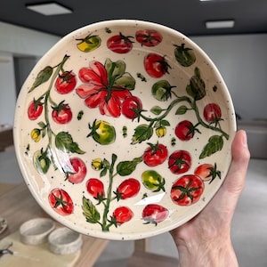 deep salad plate / hand painted / vegetable bowl / food safe / ceramic gift / stoneware plate / plate with tomato