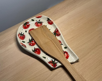Ceramic spatula rest with tomato design, handpainted pottery, kitchen accessories
