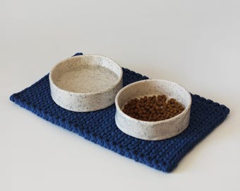 Ceramiczna miska dla zwierząt z czarnym nakrapianym szkliwem, ręcznie robiony karmnik dla psa, prezent dla kota