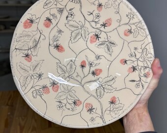 Set of 4 Tiffany and Co. Mrs. Delanys Flowers Dessert Plates