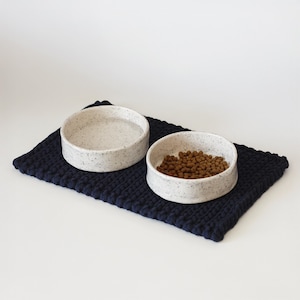 Custom Pet Bowl with Name – Ceramic Dog or Cat Dish with Black Dots, Handmade Feeding Bowl, Puppy Gift, Cute Pet Supplies