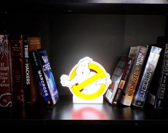 Ghostbusters Light Box Night Light - Iconic Movie Decor, Retro Glow Lamp for Fans & Collectors