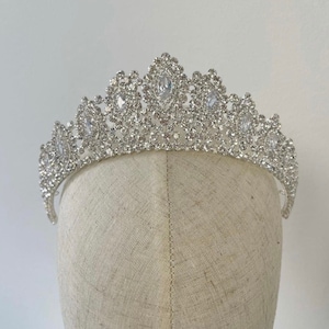 ANDREA - Simulated Diamonds Tiara